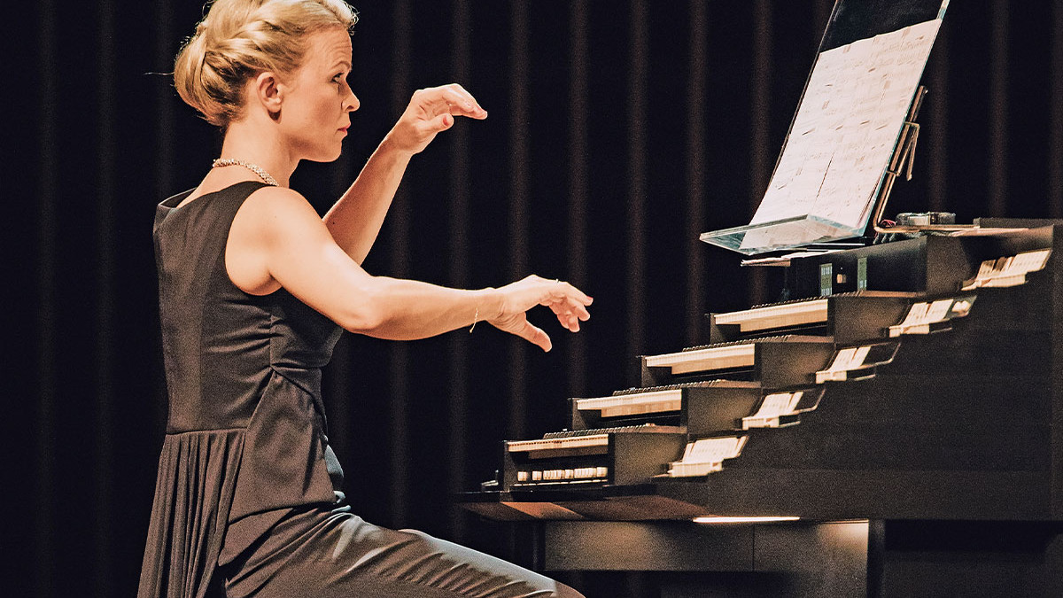 Im Klang der Spähren – mit Iveta Apkalna