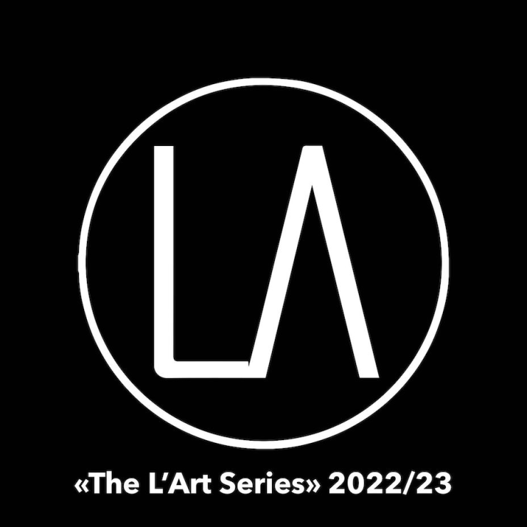 Die Buchstaben L und A in einem Kreis, darunter The L'Art Series 2022/23