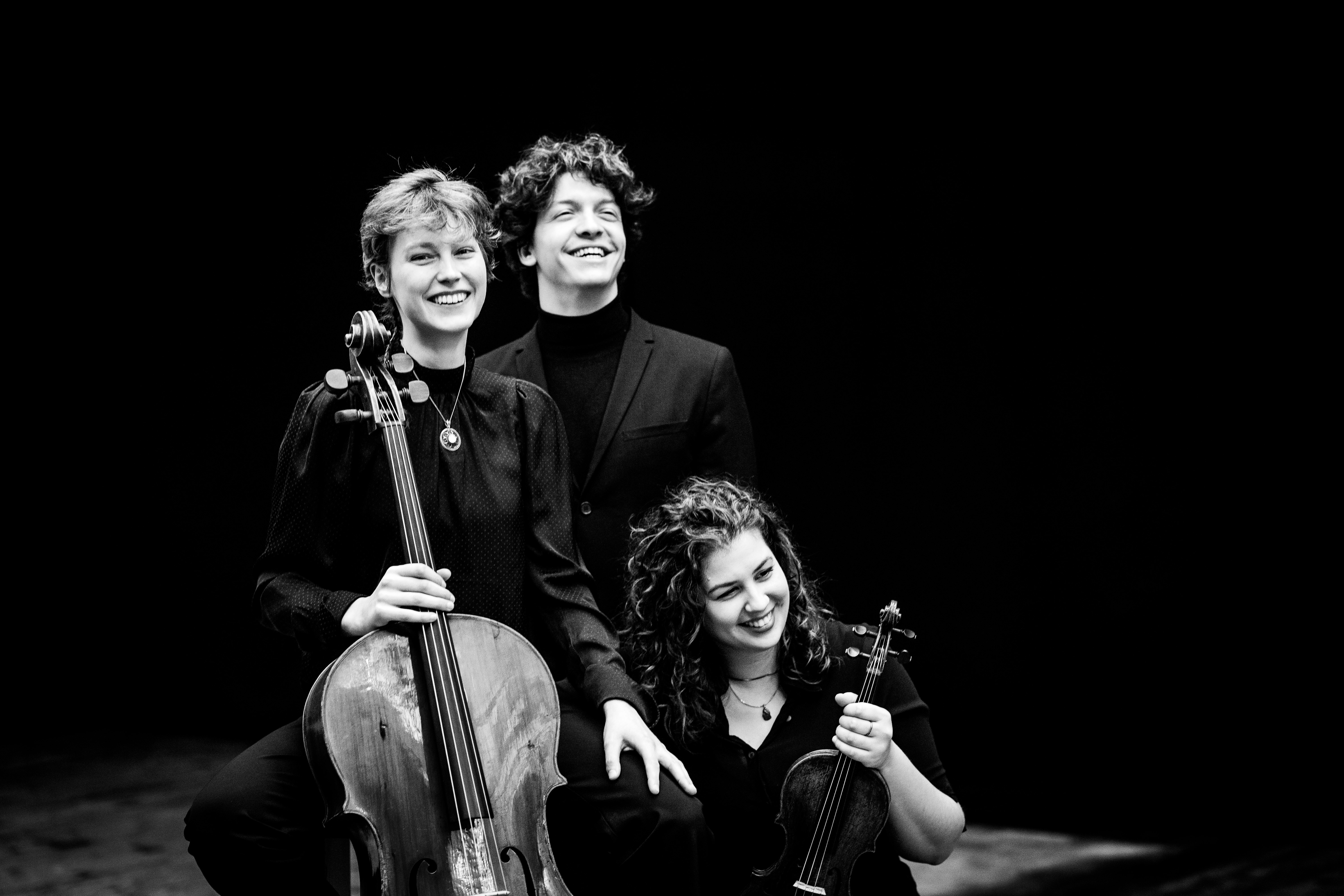 Preisträgerkonzert: Dora Piano Trio
