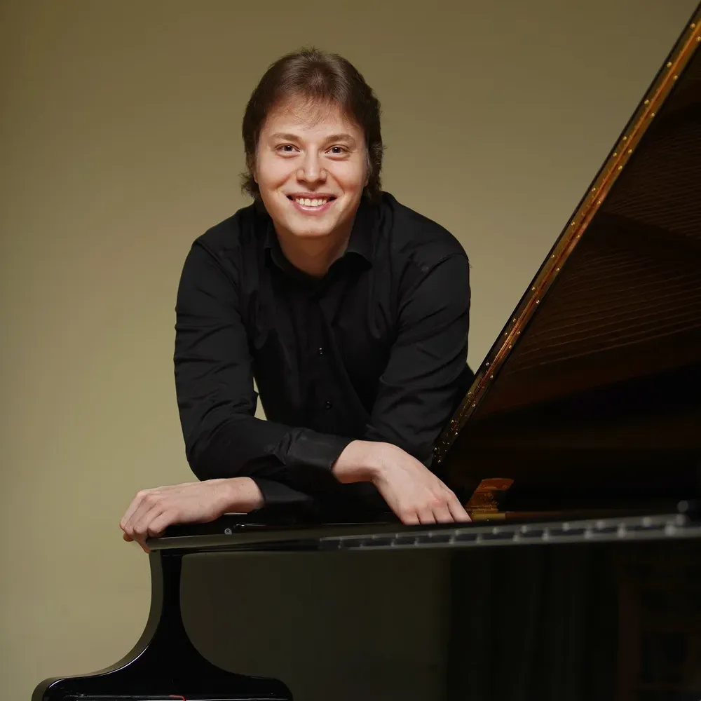 Next Generation II | Ilya Shmuker